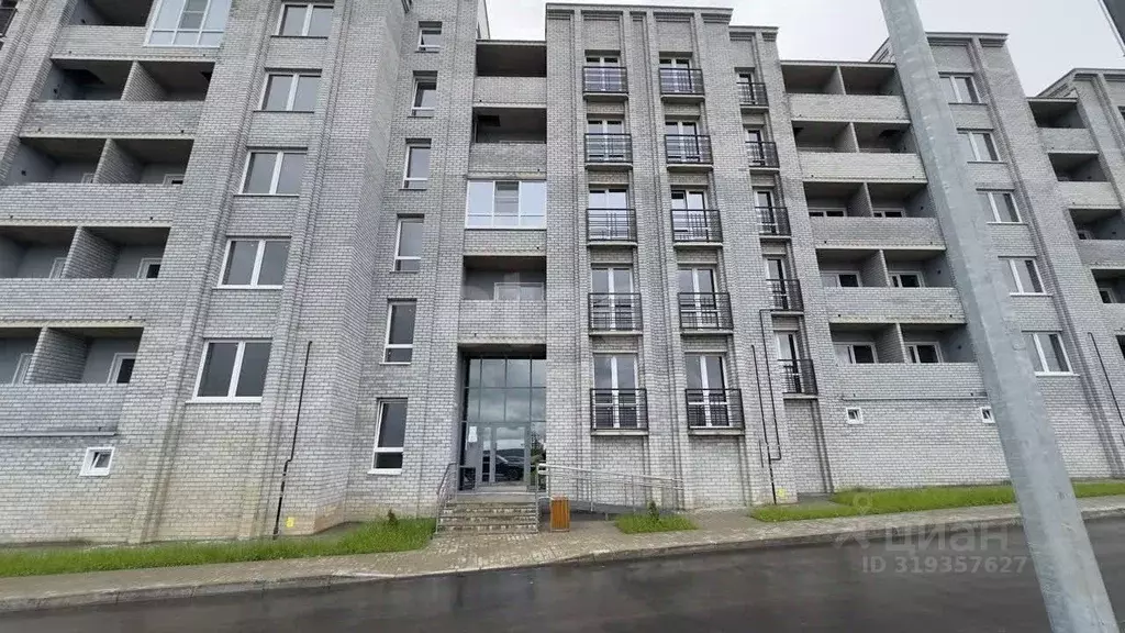 2-к кв. Смоленская область, Смоленск ул. Отрадная, 1 (68.1 м) - Фото 1