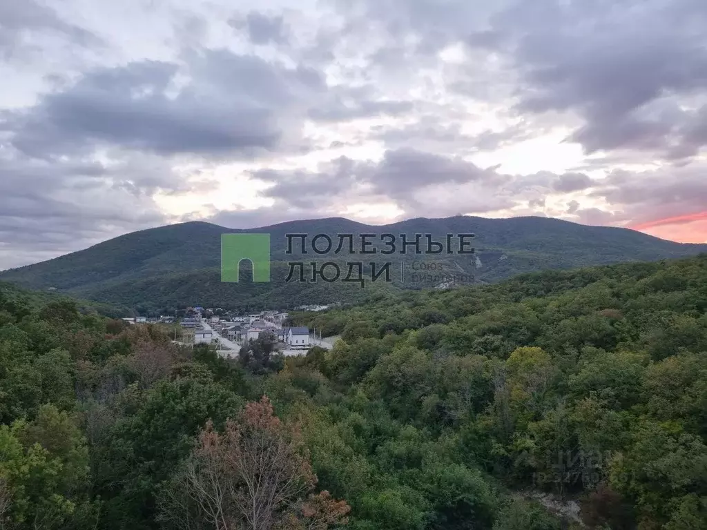 Участок в Краснодарский край, Новороссийск  (4.6 сот.) - Фото 1