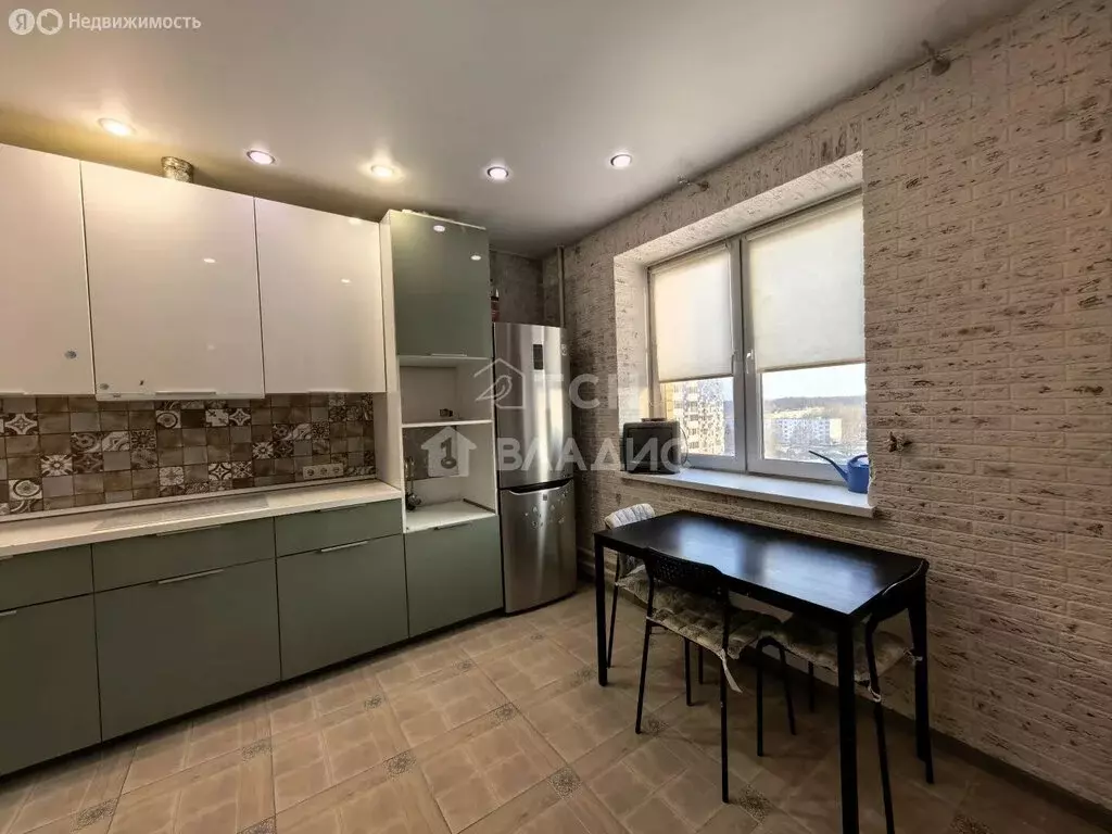 1-комнатная квартира: посёлок городского типа Свердловский, Заречная ... - Фото 2