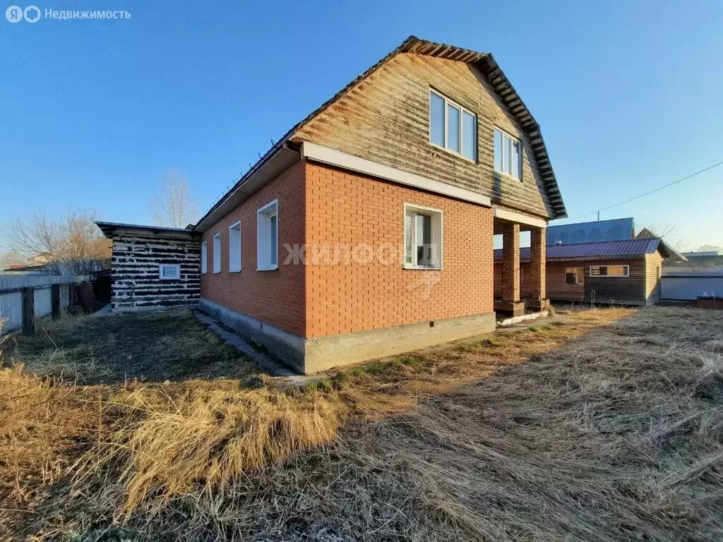 Дом в Новосибирский район, Кудряшовский сельсовет, СНТ Семицвет (241.2 ... - Фото 0