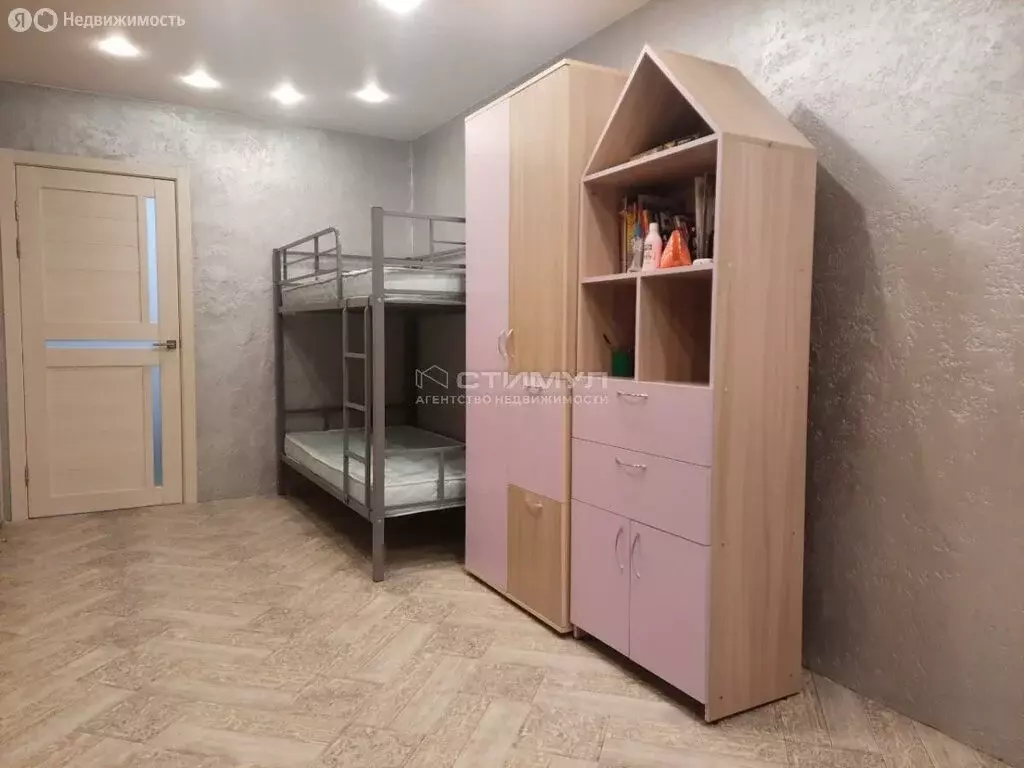 3-комнатная квартира: Комсомольск-на-Амуре, улица Орехова, 42к3 (60.7 ... - Фото 2