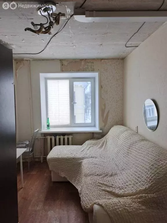 1к в 8-комнатной квартире (12 м) - Фото 1