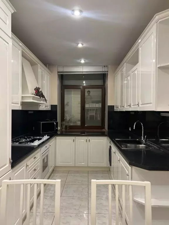 3-к кв. Москва ул. Пырьева, 5А (105.0 м) - Фото 1