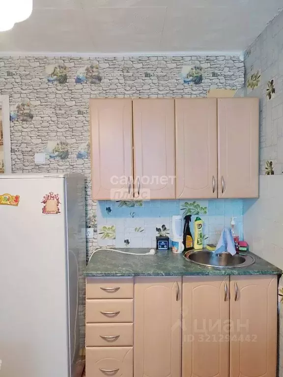 1-к кв. Архангельская область, Коряжма Архангельская ул., 33 (34.7 м) - Фото 1