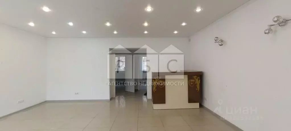 Помещение свободного назначения в Саратовская область, Саратов ул. ... - Фото 1