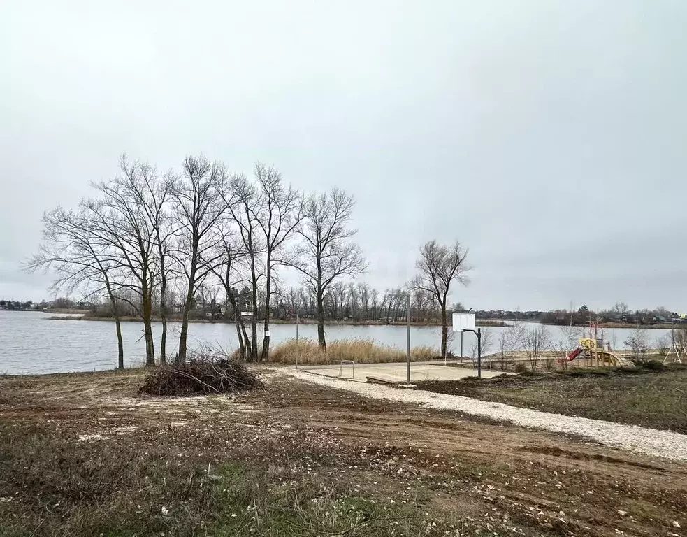 Участок в Саратовская область, Энгельсский район, Красноярское ... - Фото 1