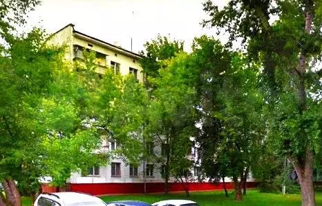 Комната 18 м в 3-к., 2/5 эт. - Фото 0