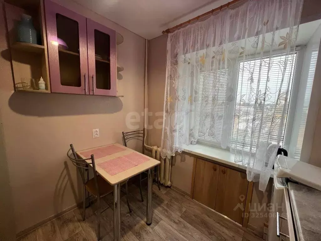 3-к кв. Брянская область, Дятьково ул. Ленина, 127 (55.7 м) - Фото 1