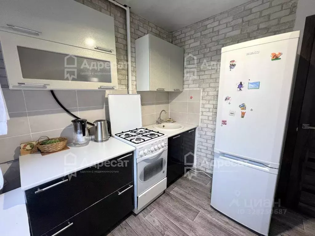 1-к кв. Волгоградская область, Волгоград ул. Дегтярева, 5 (30.0 м) - Фото 2