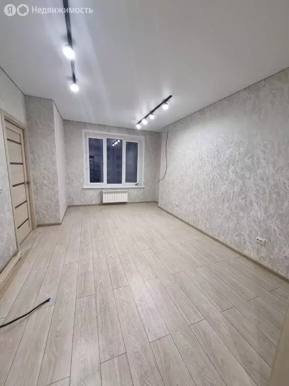 1-комнатная квартира: Абакан, улица Ленинского Комсомола, 77 (33 м) - Фото 1