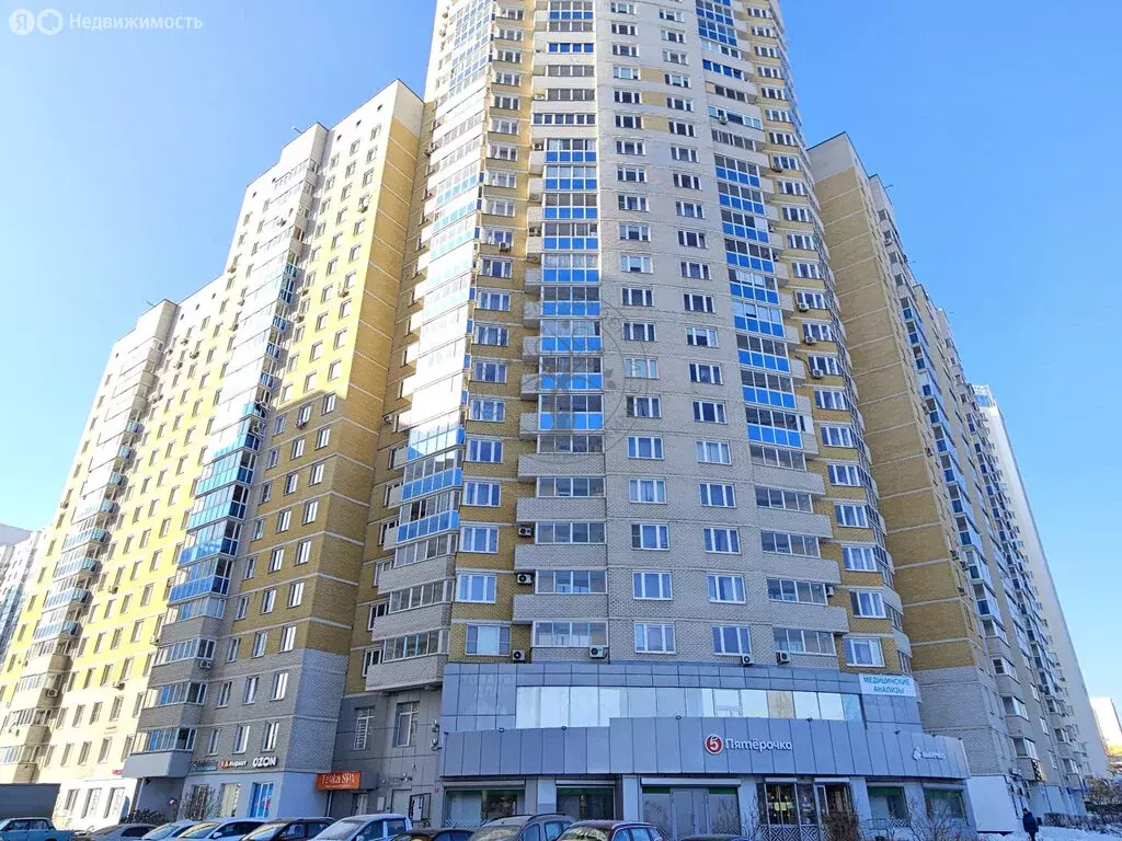 3-комнатная квартира: Екатеринбург, Комсомольская улица, 78 (67.3 м) - Фото 0