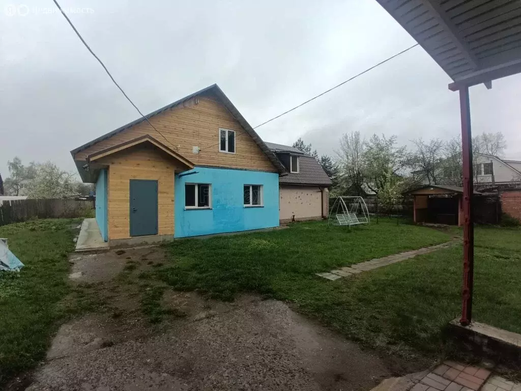 Дом в Пушкино, микрорайон Звягино, улица Куйбышева, 19 (250 м) - Фото 1