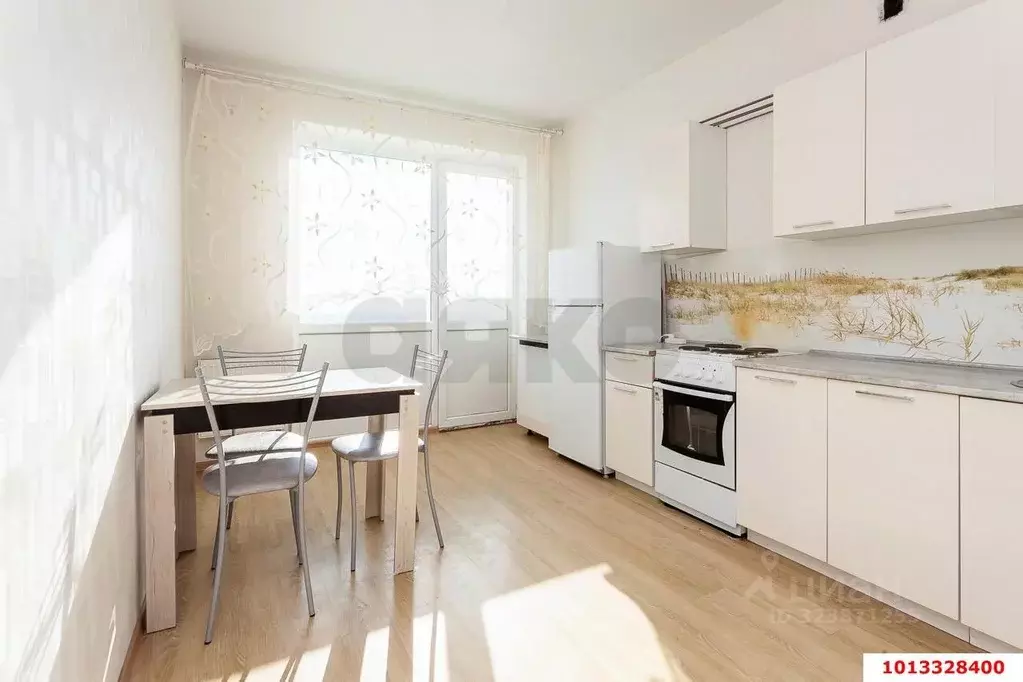 3-к кв. Краснодарский край, Краснодар ул. Автолюбителей (80.0 м) - Фото 1