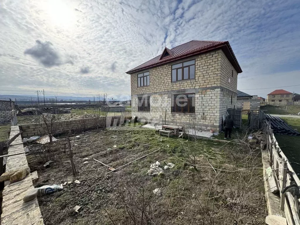 Дом в Дагестан, Дербент ул. Медовая, 15 (220 м) - Фото 1