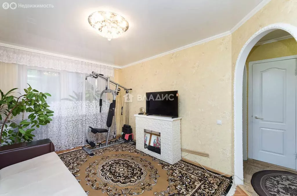 1-комнатная квартира: Тобольск, 6-й микрорайон, 27 (36 м) - Фото 0