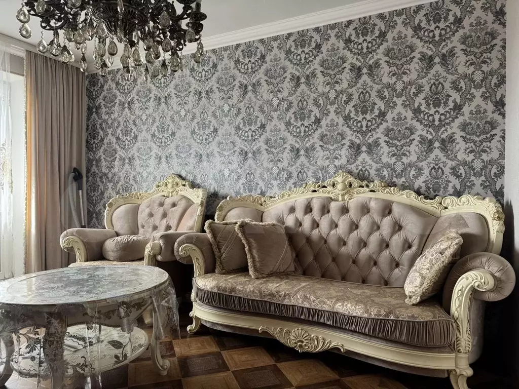 3-к. квартира, 83 м, 10/17 эт. - Фото 0