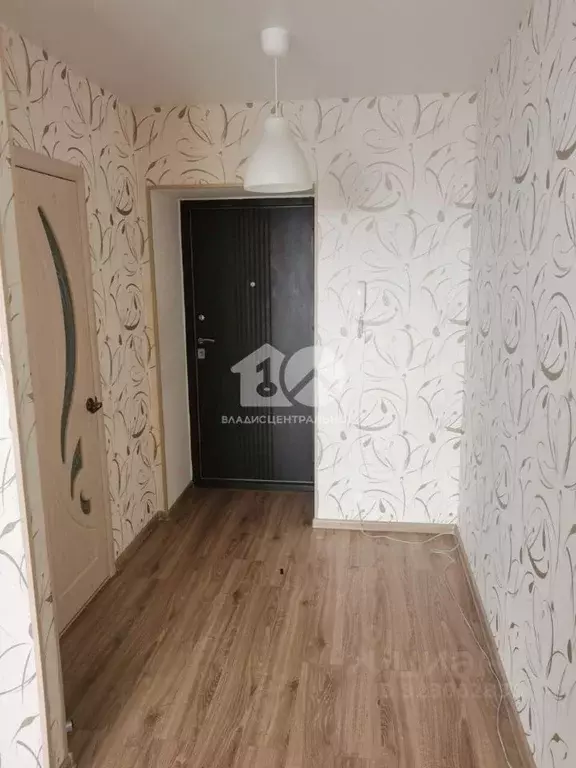 Студия Новосибирская область, Новосибирск Лазурная ул., 30 (30.0 м) - Фото 1