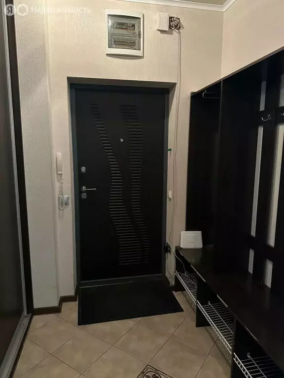 3-комнатная квартира: Казань, улица Фатыха Амирхана, 12Е (73.6 м) - Фото 0