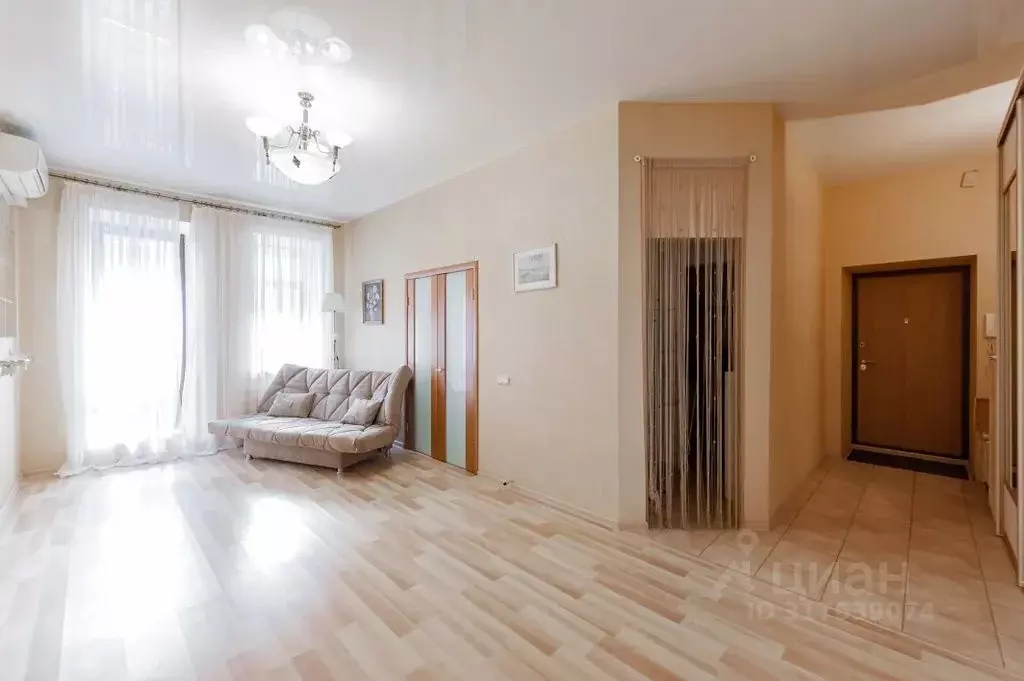 2-к кв. Татарстан, Казань ул. Некрасова, 29 (65.0 м) - Фото 0