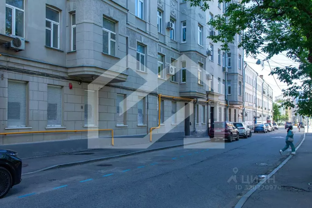 Помещение свободного назначения в Москва пер. Колокольников, 24С3 (225 ... - Фото 0