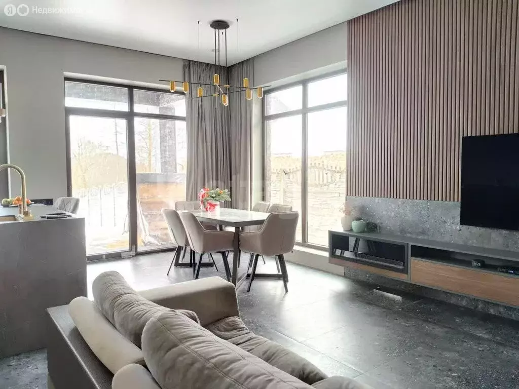 Дом в Калининградская область, Неманский муниципальный округ, посёлок ... - Фото 1