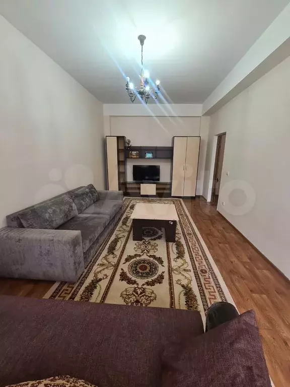 1-к. квартира, 40 м, 7/12 эт. - Фото 1