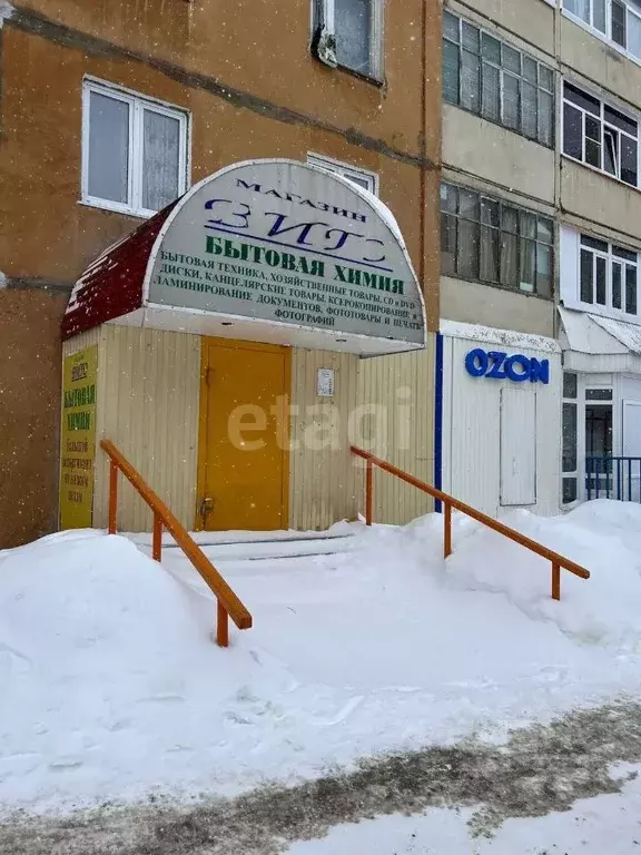 Торговая площадь в Коми, Усинск Возейская ул., 11 (32 м) - Фото 0