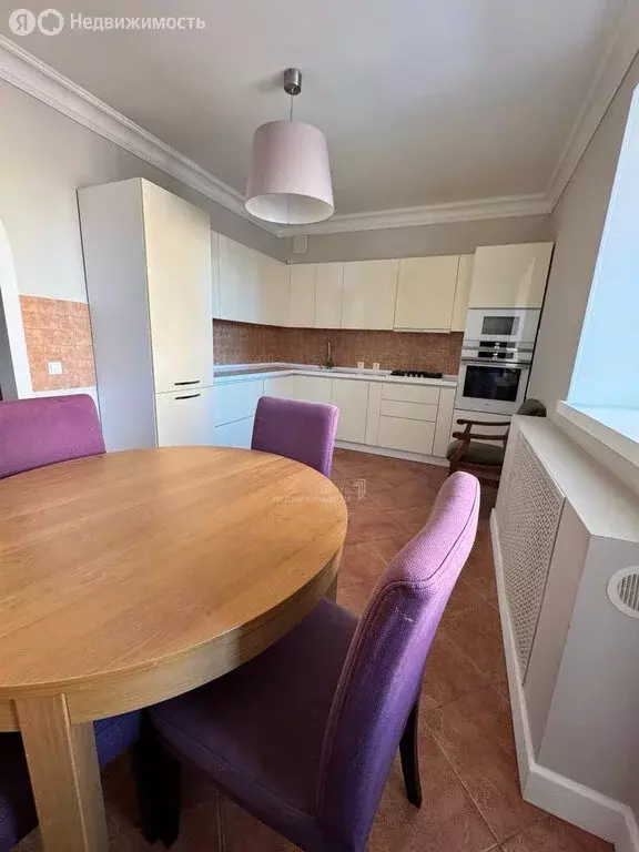 2-комнатная квартира: Казань, улица Тихомирнова, 7 (71.2 м) - Фото 1