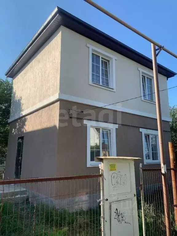 Дом в Ростовская область, Ростов-на-Дону Статный пер. (80 м) - Фото 0