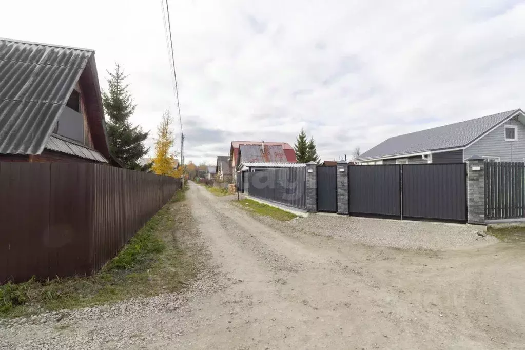 Участок в Тюменская область, Тюмень Металлист СНТ, ул. Центральная, ... - Фото 2