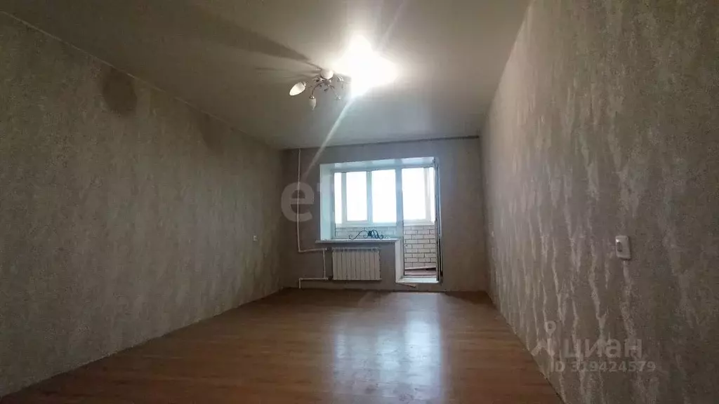3-к кв. Саратовская область, Энгельс ул. Колотилова, 155 (80.0 м) - Фото 0