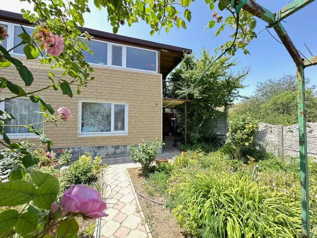 Дом в Крым, Евпатория городской округ, Новоозерное пгт, Родники СНТ 15 ... - Фото 1