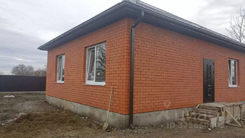 Дом в Краснодарский край, Белореченск  (80 м) - Фото 1