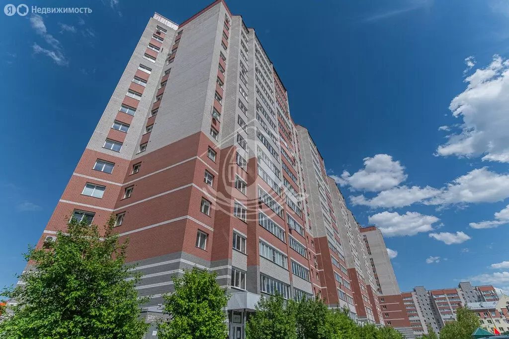 2-комнатная квартира: Барнаул, Власихинская улица, 103 (68.8 м) - Фото 0