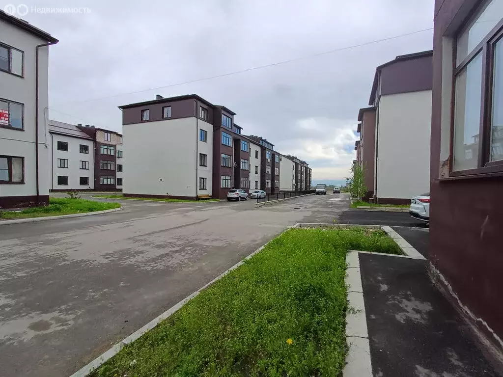 2-комнатная квартира: Чегем, улица имени М.В. Сижажева, 25 (68 м) - Фото 2