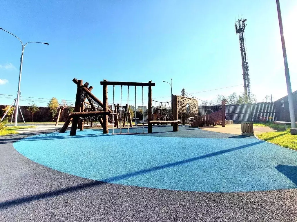 3-к кв. Красноярский край, Красноярск ул. Авиаторов, 3 (95.6 м) - Фото 2