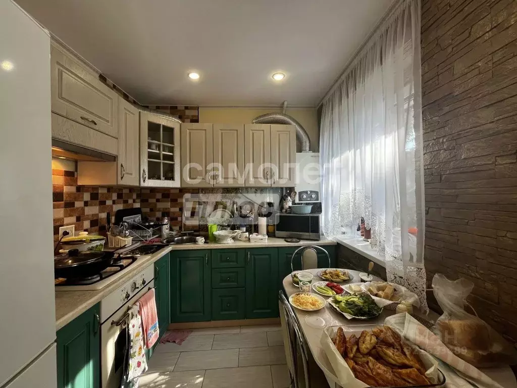 3-к кв. Курская область, Курск ул. Дубровинского, 7А (39.9 м) - Фото 1