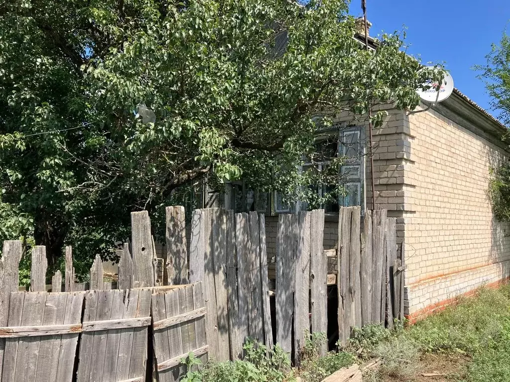 Дом в Волгоградская область, Городищенский район, Котлубанское с/пос, ... - Фото 1