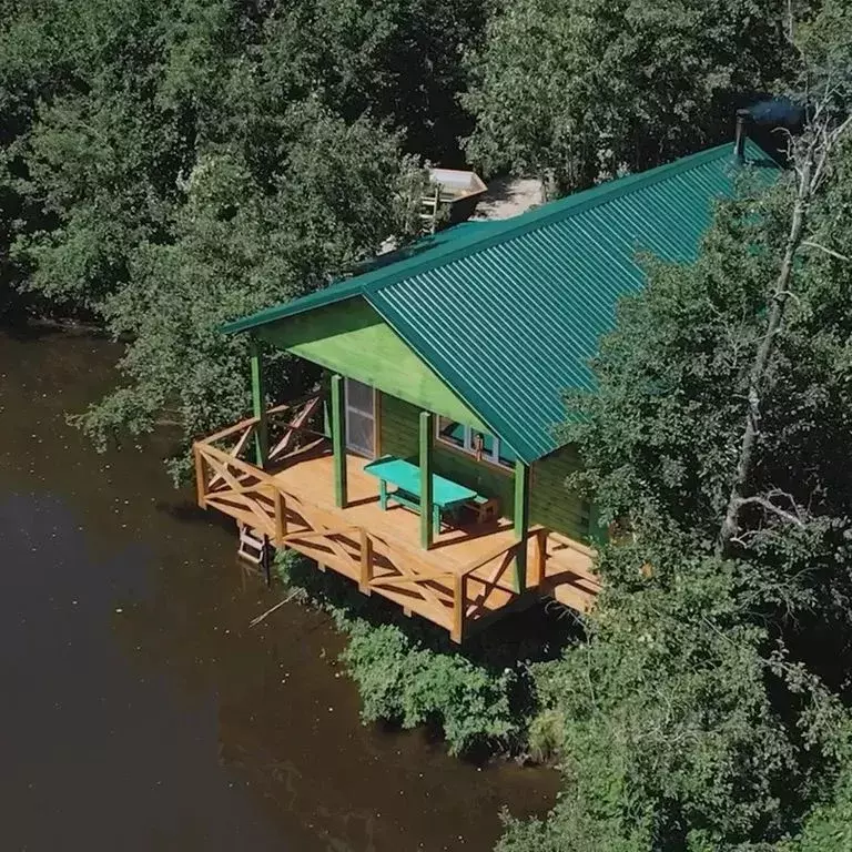 Дом в Свердловская область, Дегтярск Набережная ул., 18 (60 м) - Фото 1