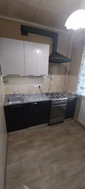 3-к. квартира, 63 м, 1/5 эт. - Фото 0