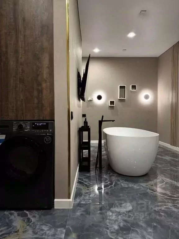 2-к кв. Амурская область, Благовещенск ул. Островского, 65 (110.0 м) - Фото 2