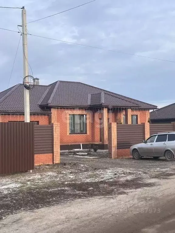 Дом в Курская область, Курский район, Новопоселеновский сельсовет, д. ... - Фото 0