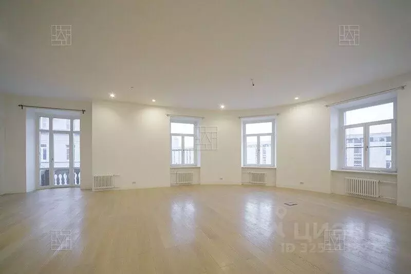 5-к кв. Москва ул. Солянка, 1/2С1 (220.0 м) - Фото 1