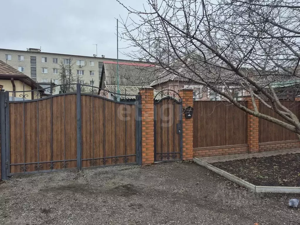 Дом в Белгородская область, Белгород ул. Челюскинцев, 31 (64 м) - Фото 1