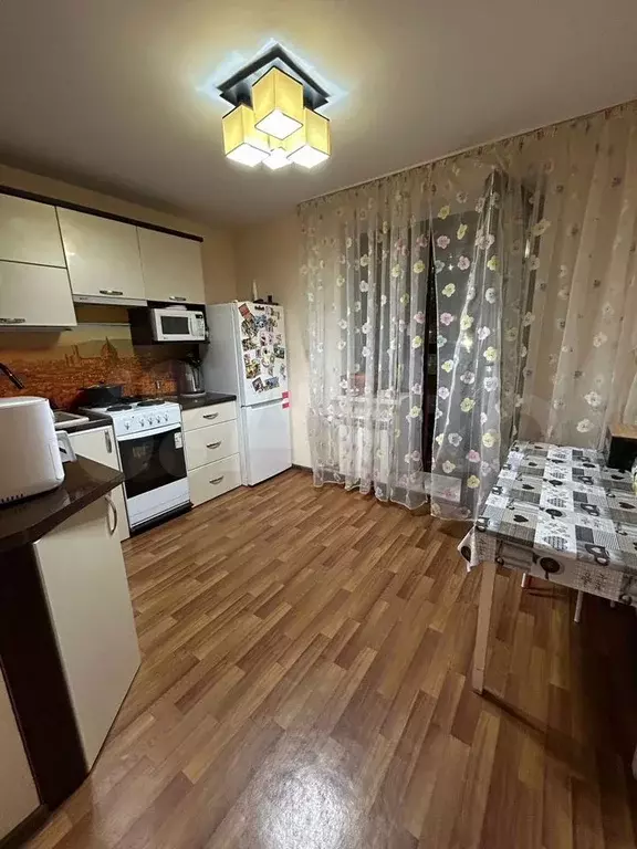1-к. квартира, 40 м, 3/10 эт. - Фото 1