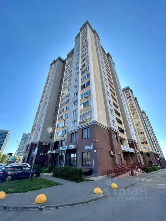 3-к кв. Татарстан, Казань просп. Альберта Камалеева, 34А (60.4 м) - Фото 1