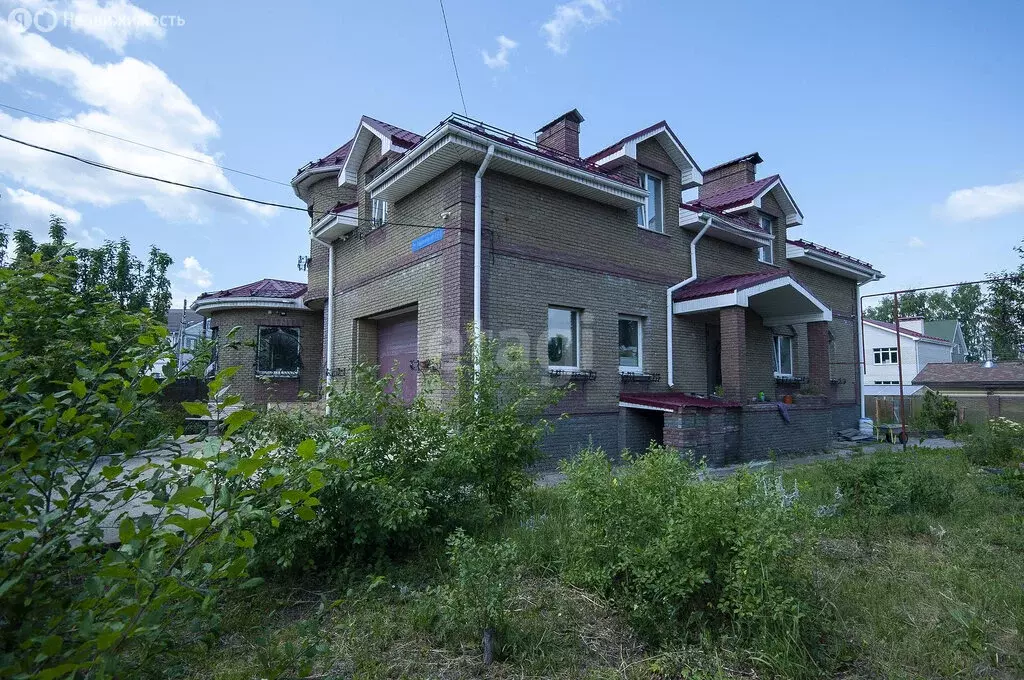 Дом в Нижний Новгород, улица Парашютистов (500 м) - Фото 0