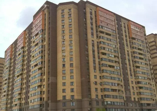 Квартира-студия: Тюмень, улица Тимофея Чаркова, 79 (28.2 м) - Фото 2