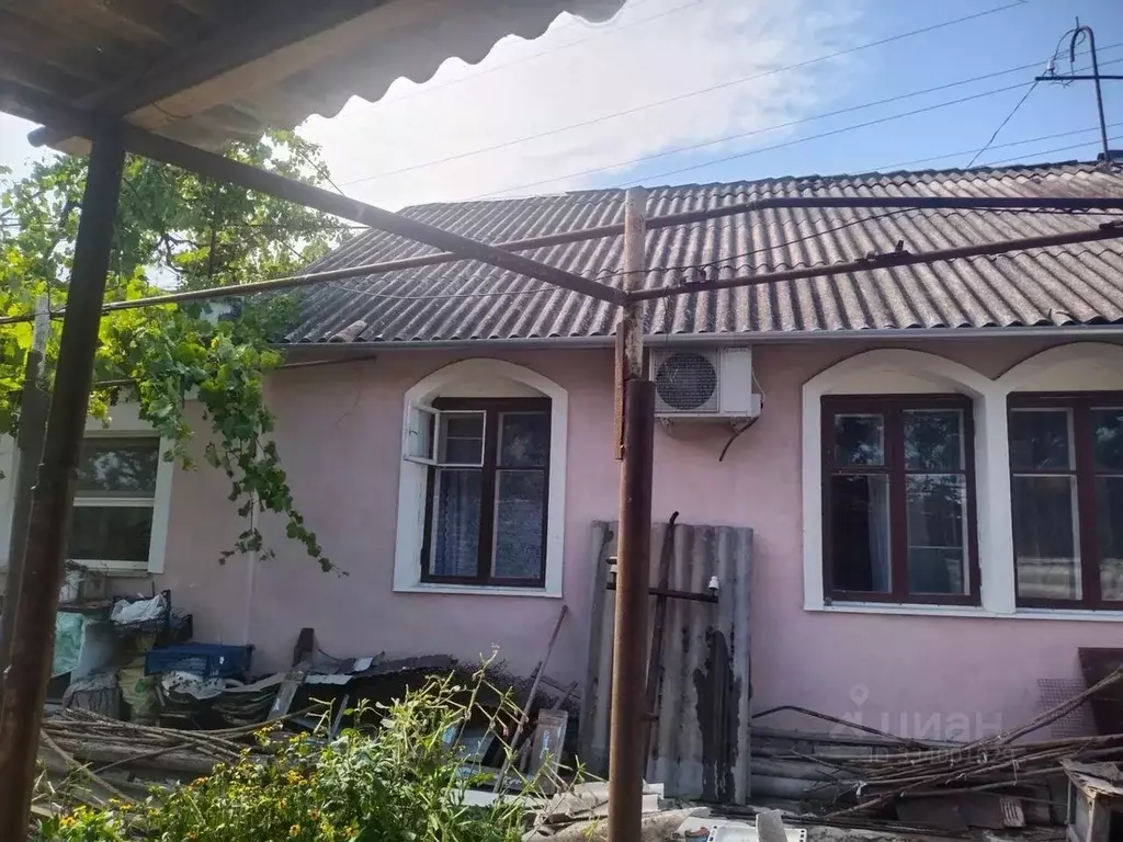 4-к кв. Крым, Феодосия ул. Халтурина, 12 (52.9 м) - Фото 1