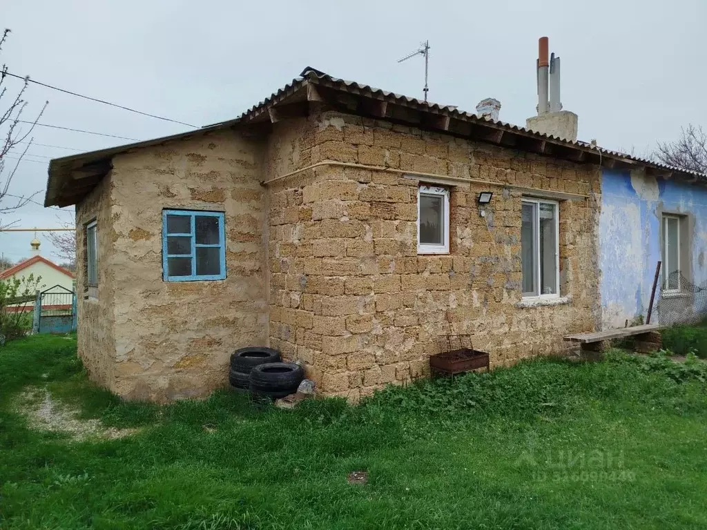 Дом в Крым, Сакский район, Вересаевское с/пос  (35 м) - Фото 0